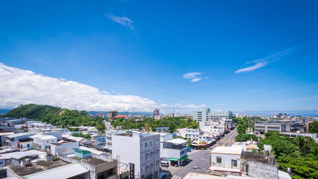 T'ai-tung 苹果商务旅店酒店 外观 照片